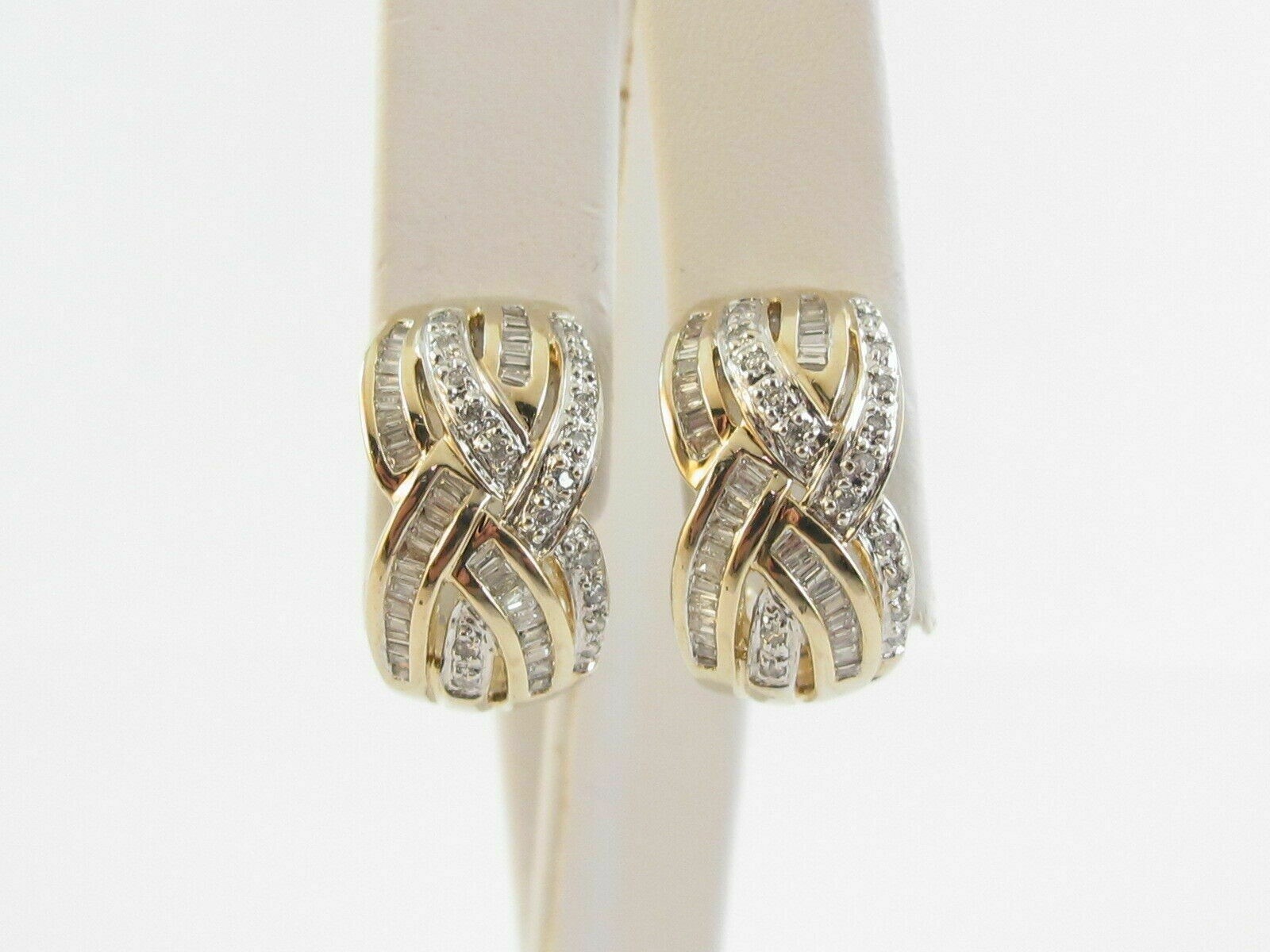 1.25CT Round & Baguette Cut Simulated Diamond 14K Yellow Gold Finish Women’s