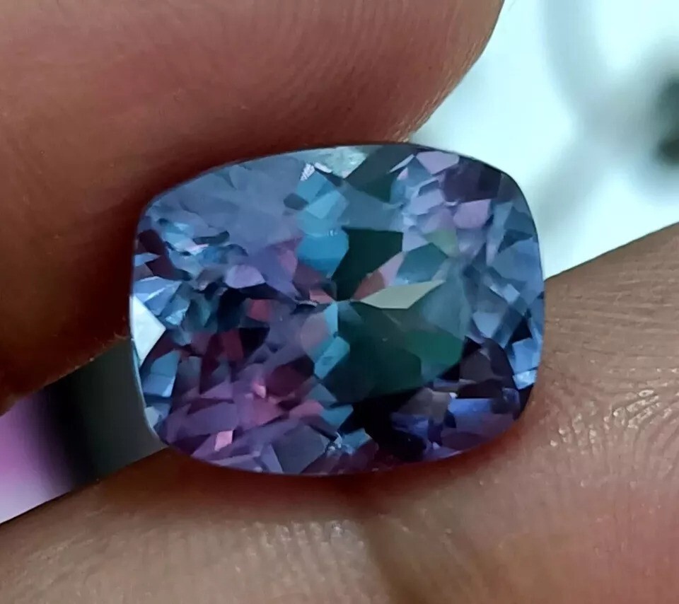 Bi-Color Change 6-8 Ct Sapphire NATURAL Cushion Cut Loose Montana GEMSTONE