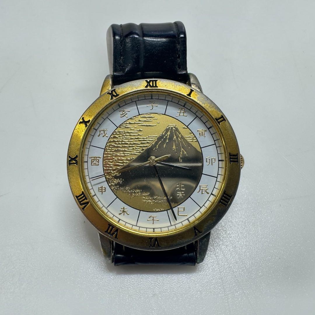 Hokusai Mt. Fuji Motif Quartz Watch 38mm Gold Dial with Zodiac Kanji from Japan