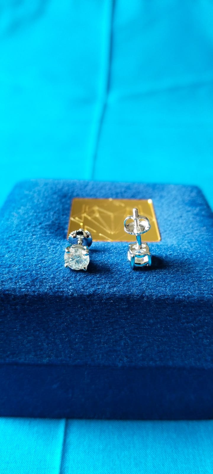 GIA 3.00ct Round Diamond Stud Earrings in 14K Whte Gold with Screw Backs