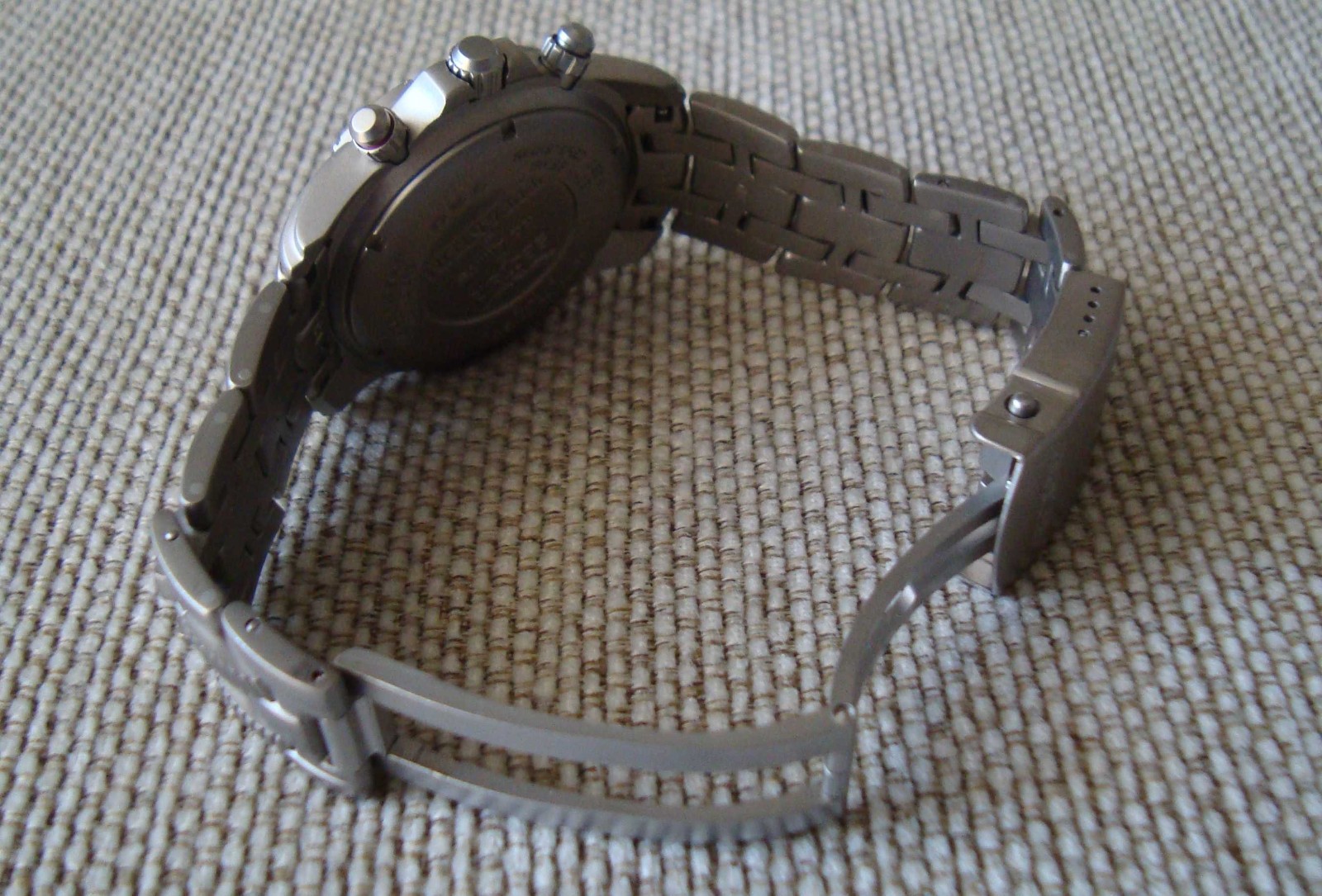 Sector 950 titanium Swiss chronograph, 261.262, rare red panda version, full set