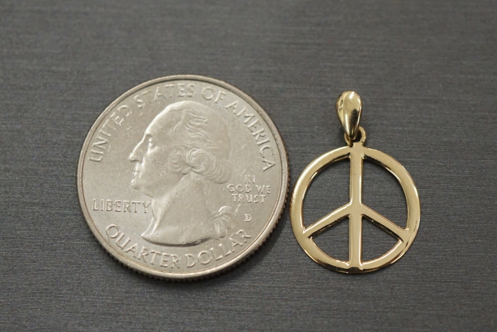 14K Solid Yellow Gold Polished 0.75″ Small Peace Sign Charm Pendant.