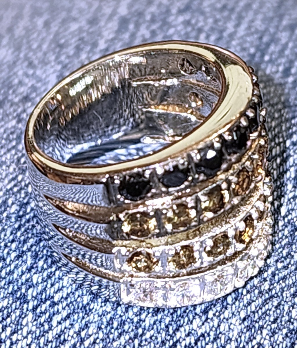 Band Ring-Silvertone-3/4″ Wide-4 Rows of SHINY Colored CZ’s-NWT-Size Selectable