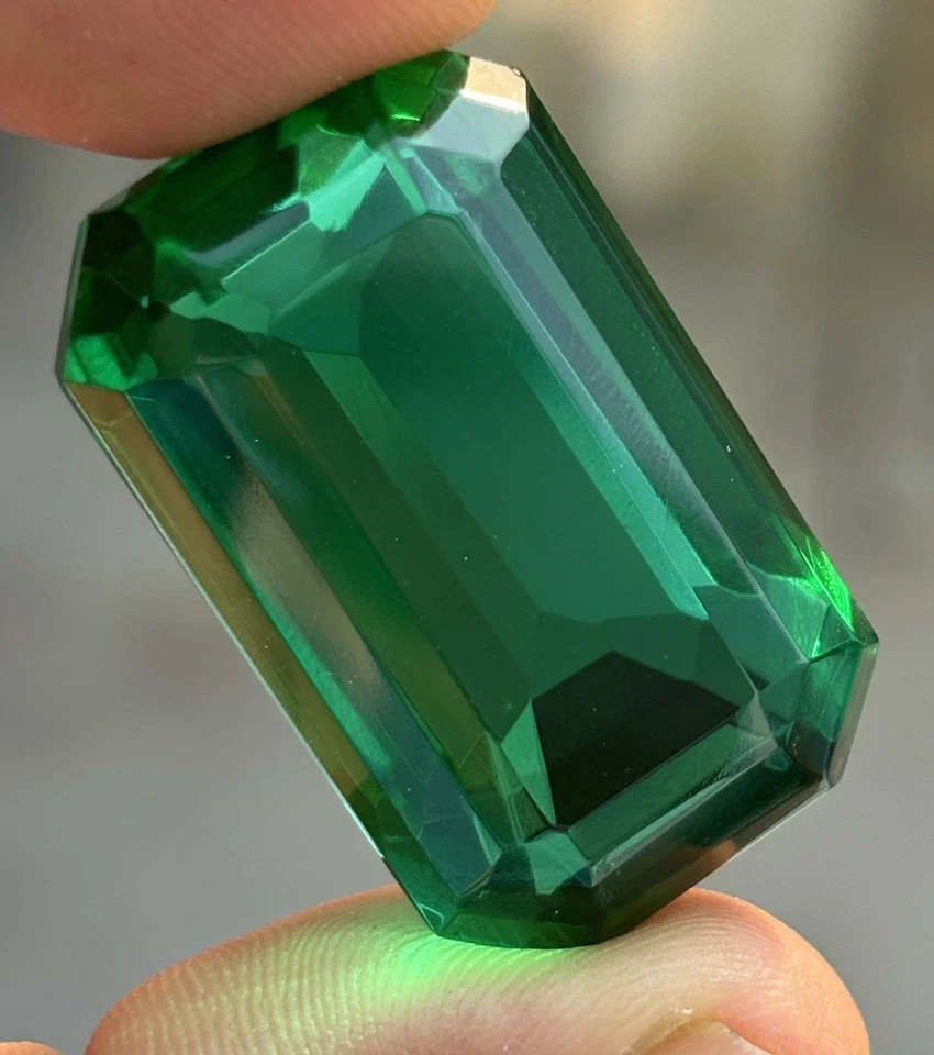 Natural 130 Ct Green Emerald Emerald Cut Certified Colombian Loose Gemstone 6YHE