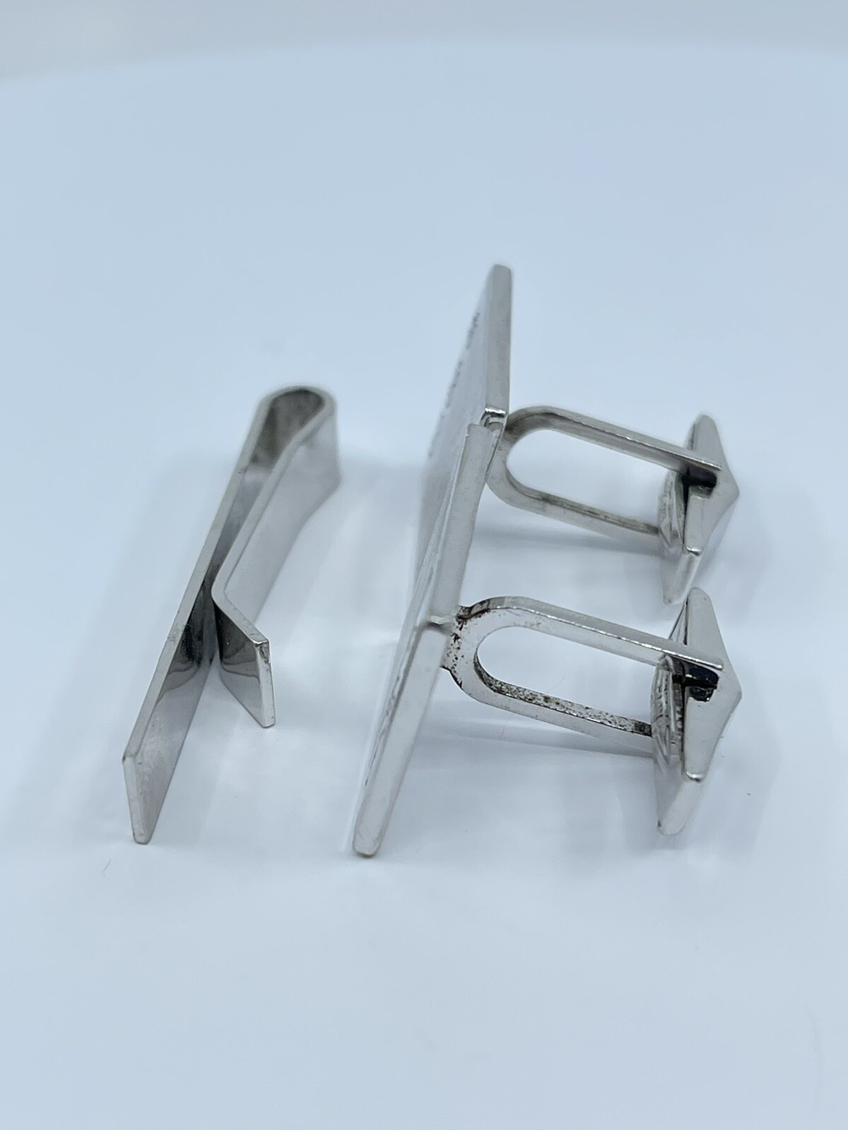Arthur Anderson Monogram ABS cufflinks and tie clip set sterling 7/8″