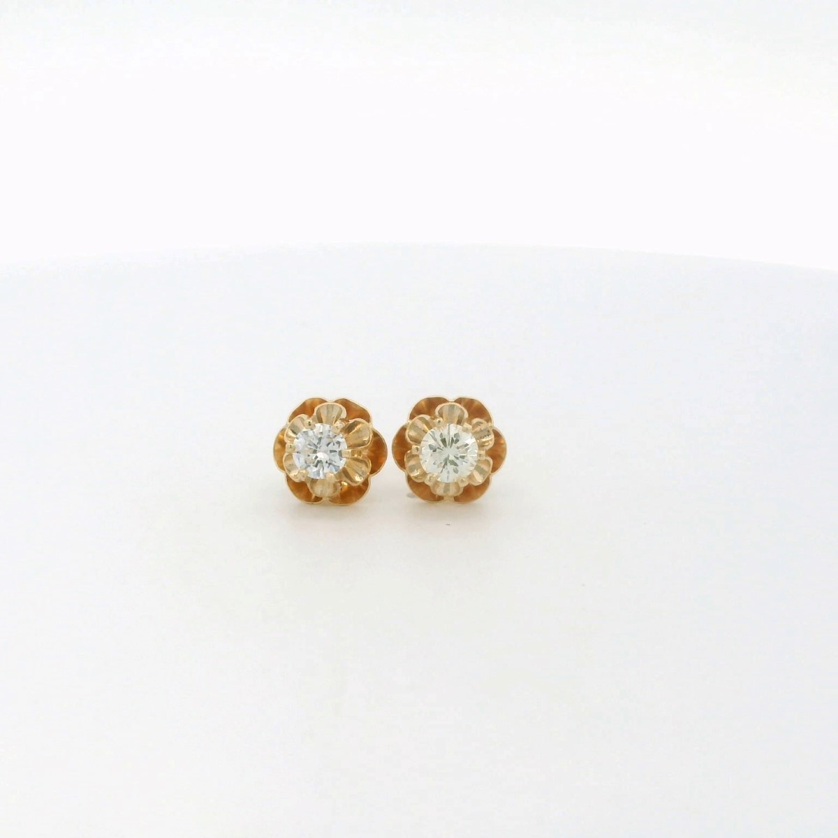 14k Yellow Gold .50ctw Diamond Stud Earrings (C31015443)