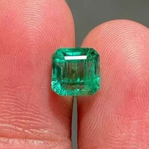 Emerald Asscher Cut Natural Green Colombian 9 Ct EGL Certified Loose Gemstone