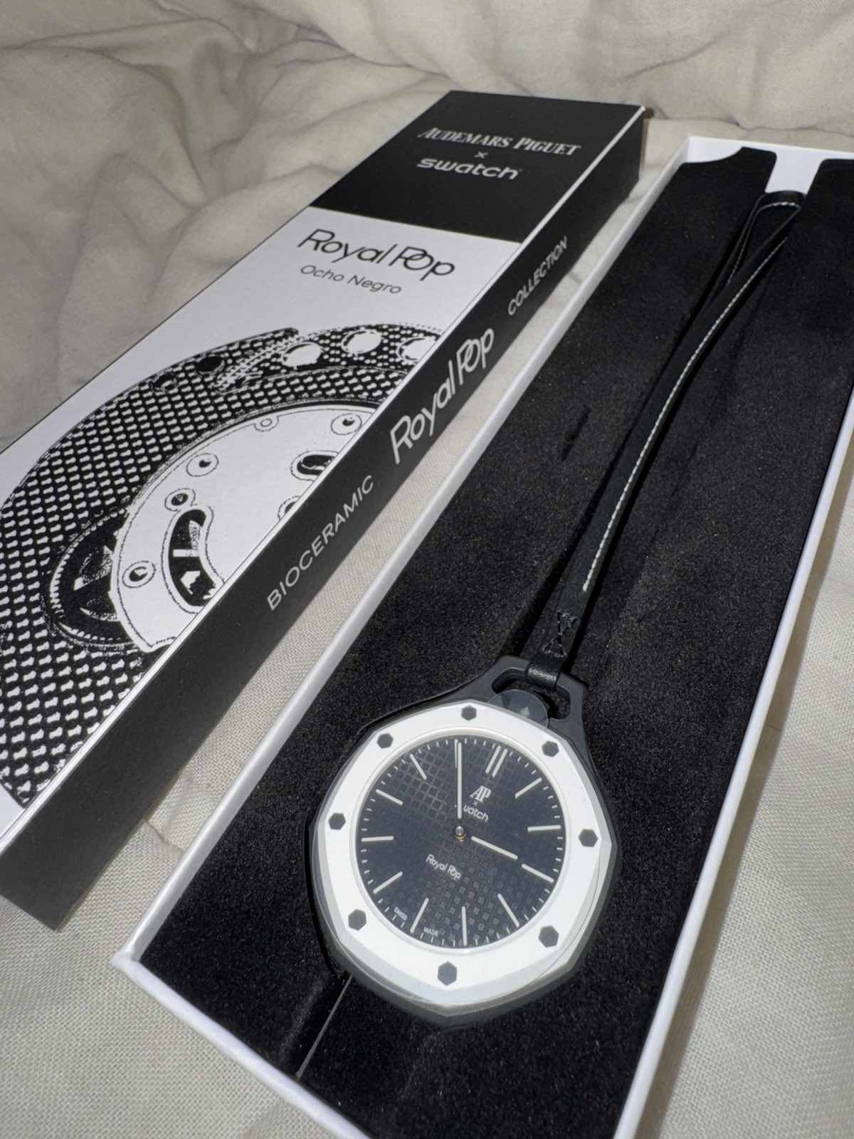Swatch x Audemars Piguet AP Royal Pop Eight Black SSX03W101N FULL SET FAST DEAL
