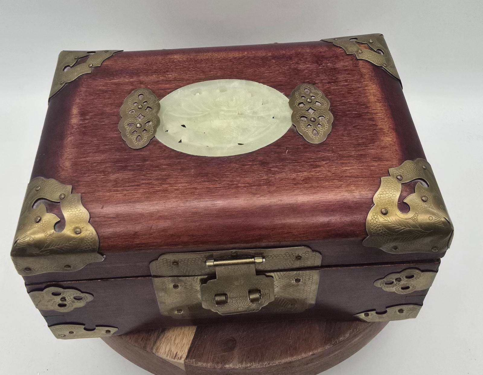 VTG Shanghai – Rosewood Brass Jewelry Box – Carved Jade Medallion Asian * READ