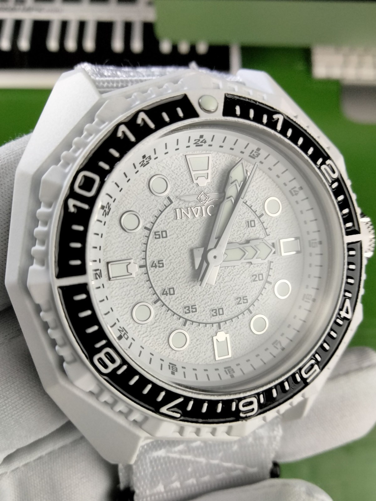 Invicta Akula Oversized 55 mm Aqua Plated Black & White Cartoon Dive Watch Men