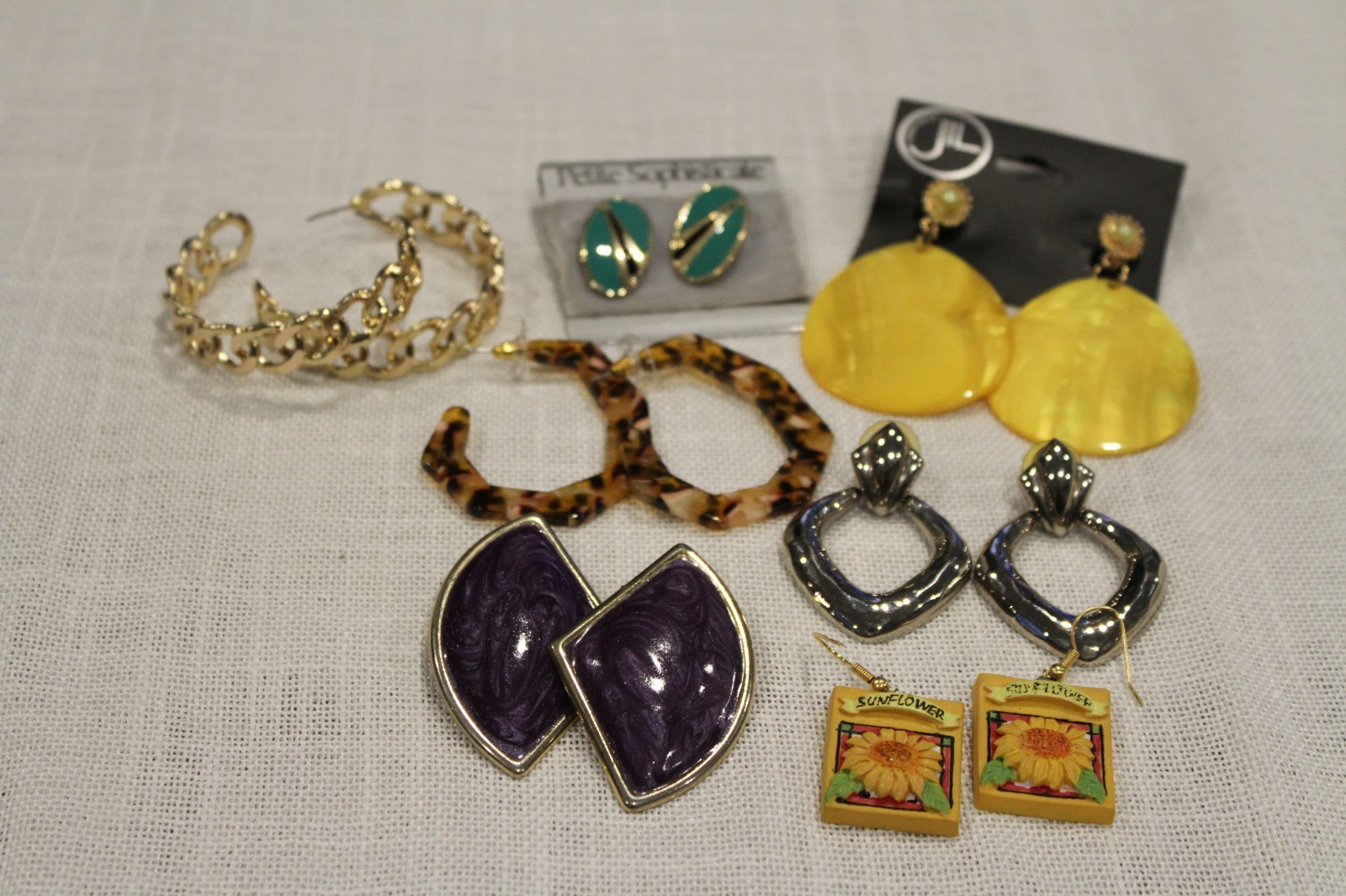 Lot of Bold 1980s Style Fashion Earrings Gold Chain Leopard Yellow Purple