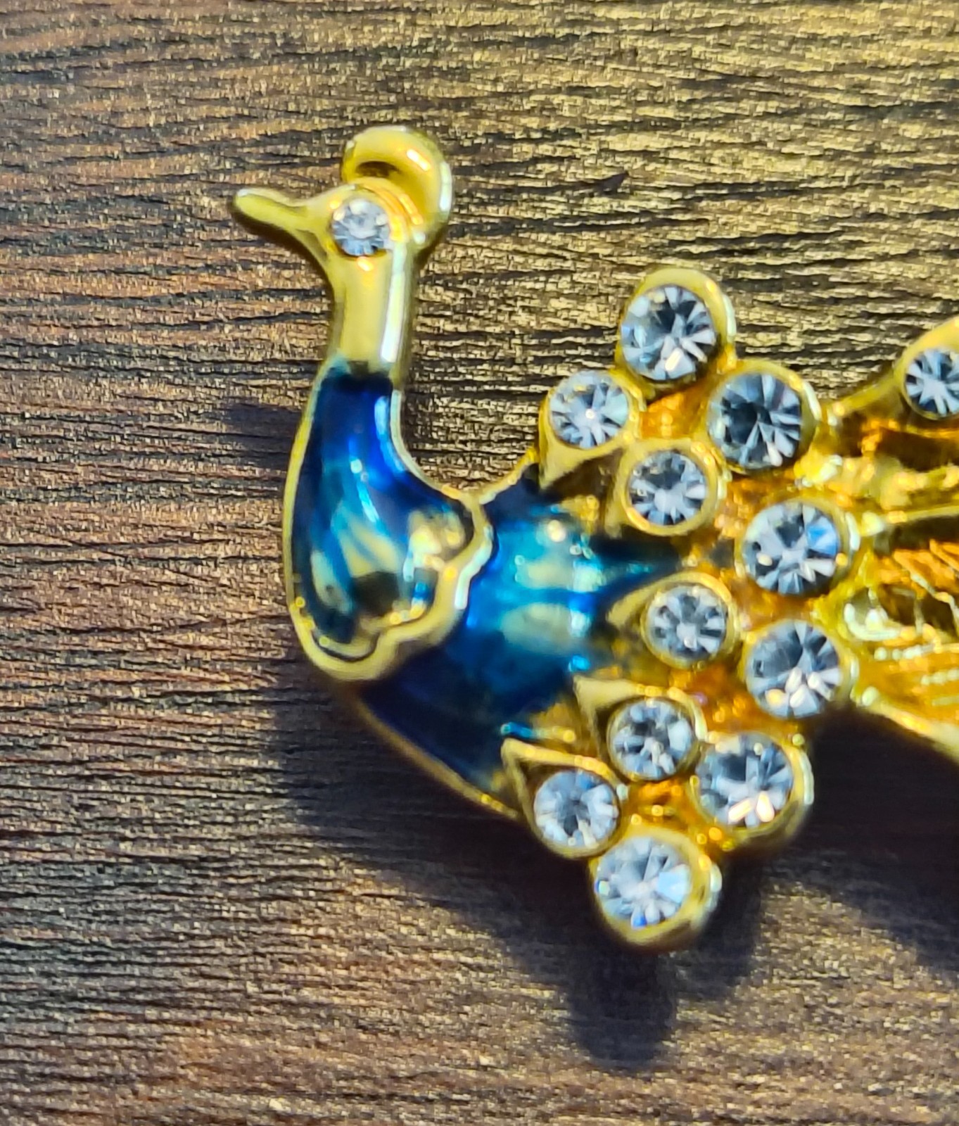VTG Enamel Rhinestone Peacock Brooch Blue Green Gold Tone 2.5″ costume fashion