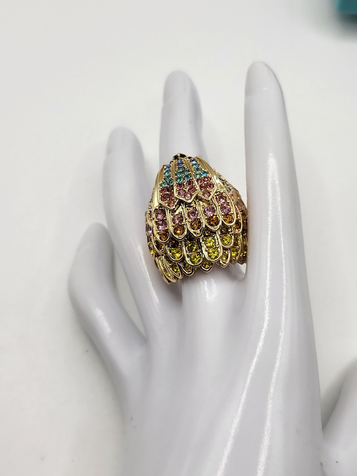 NIB KURT GEIGER London Multicolored Crystal Eagle Head Ring Sz 7 MSRP $148