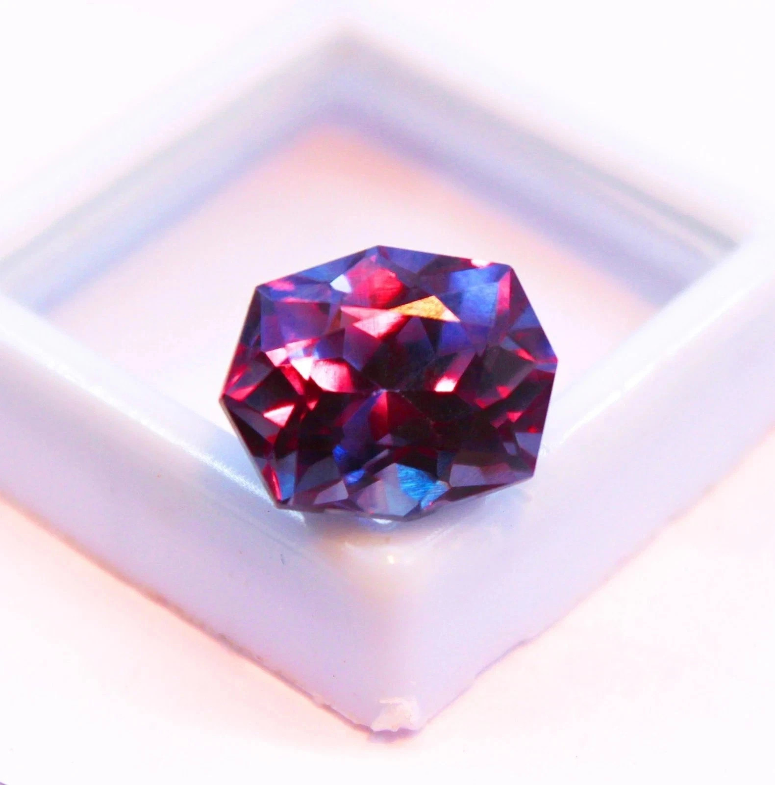10 Ct Natural AA+ CERTIFIED Alexandrite Color Change Fancy Cut Loose Gemstone