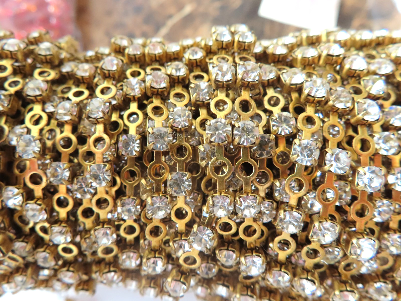 3 Feet Swarovski Rhinestone Fancy pierced chain 32pp Crystal/Brass