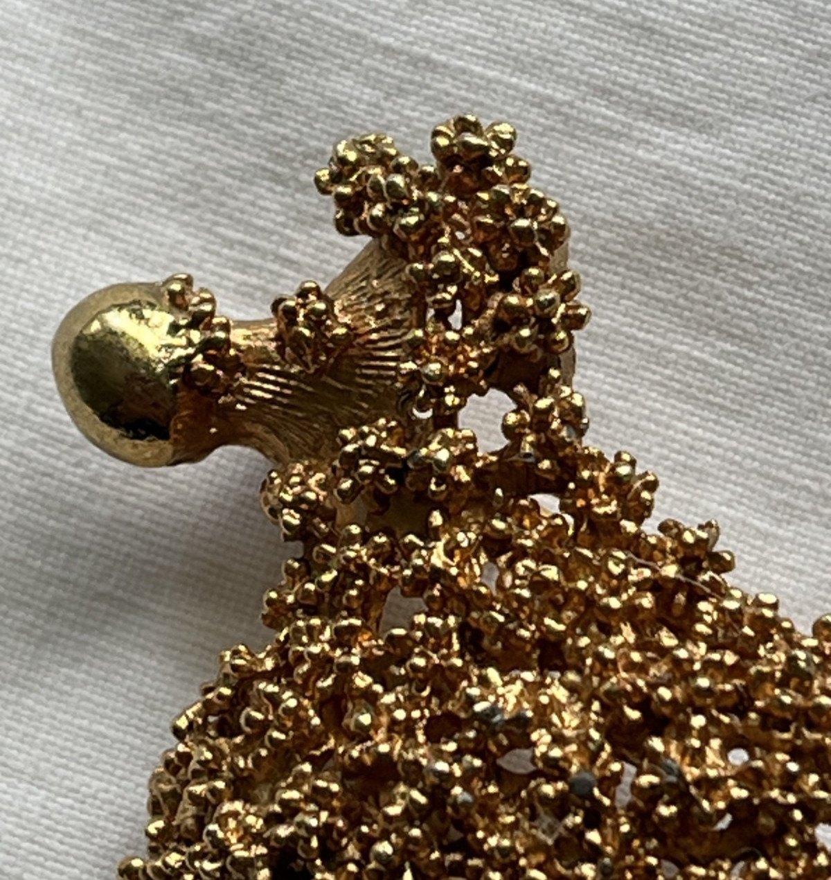 Vintage New York City B.S.K Jewelers Gold Tone French Poodle Dog Brooch Signed