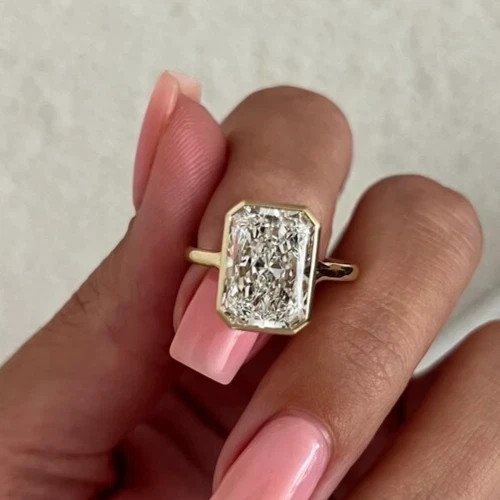 Lab Grown Diamond Wedding Ring 4 Ct Radiant Cut IGI E F VVS CVD 14k Yellow Gold