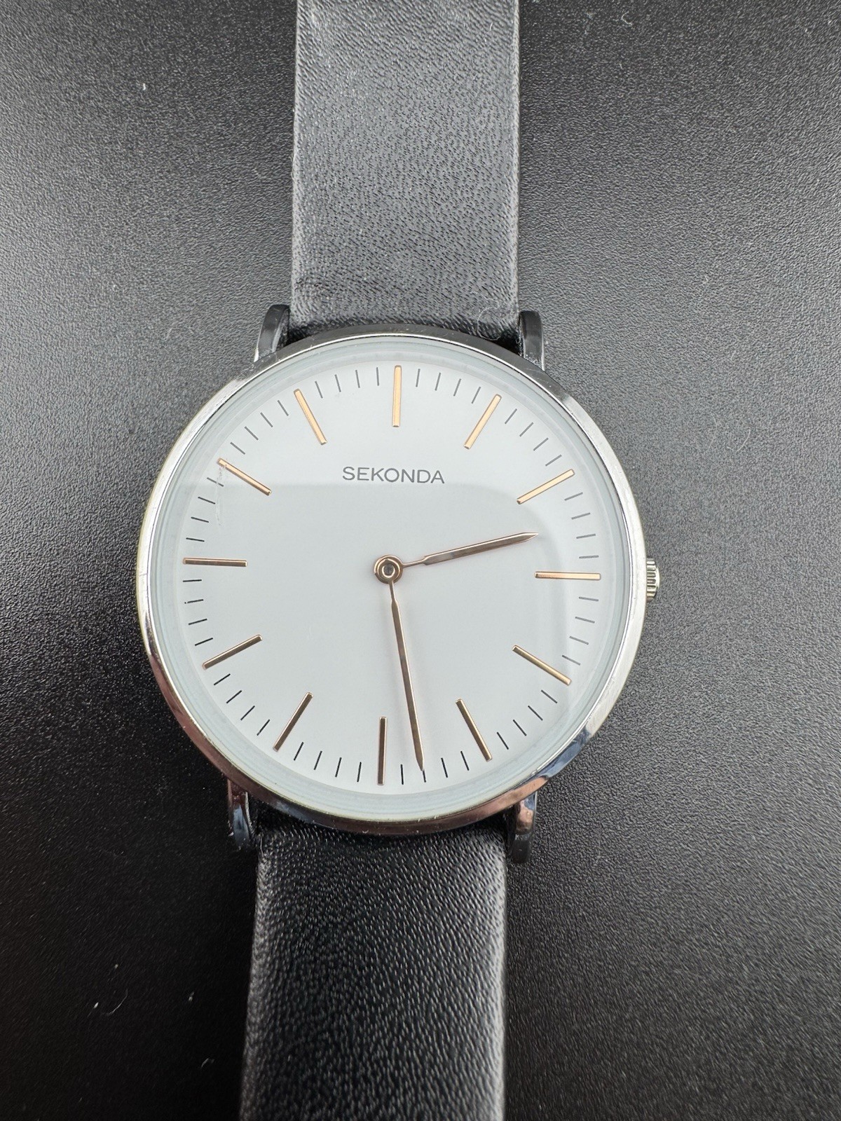 Sekonda Men’s Watch 2342 AKT Black Leather Strap Silver Case 35 mm Japan Quartz
