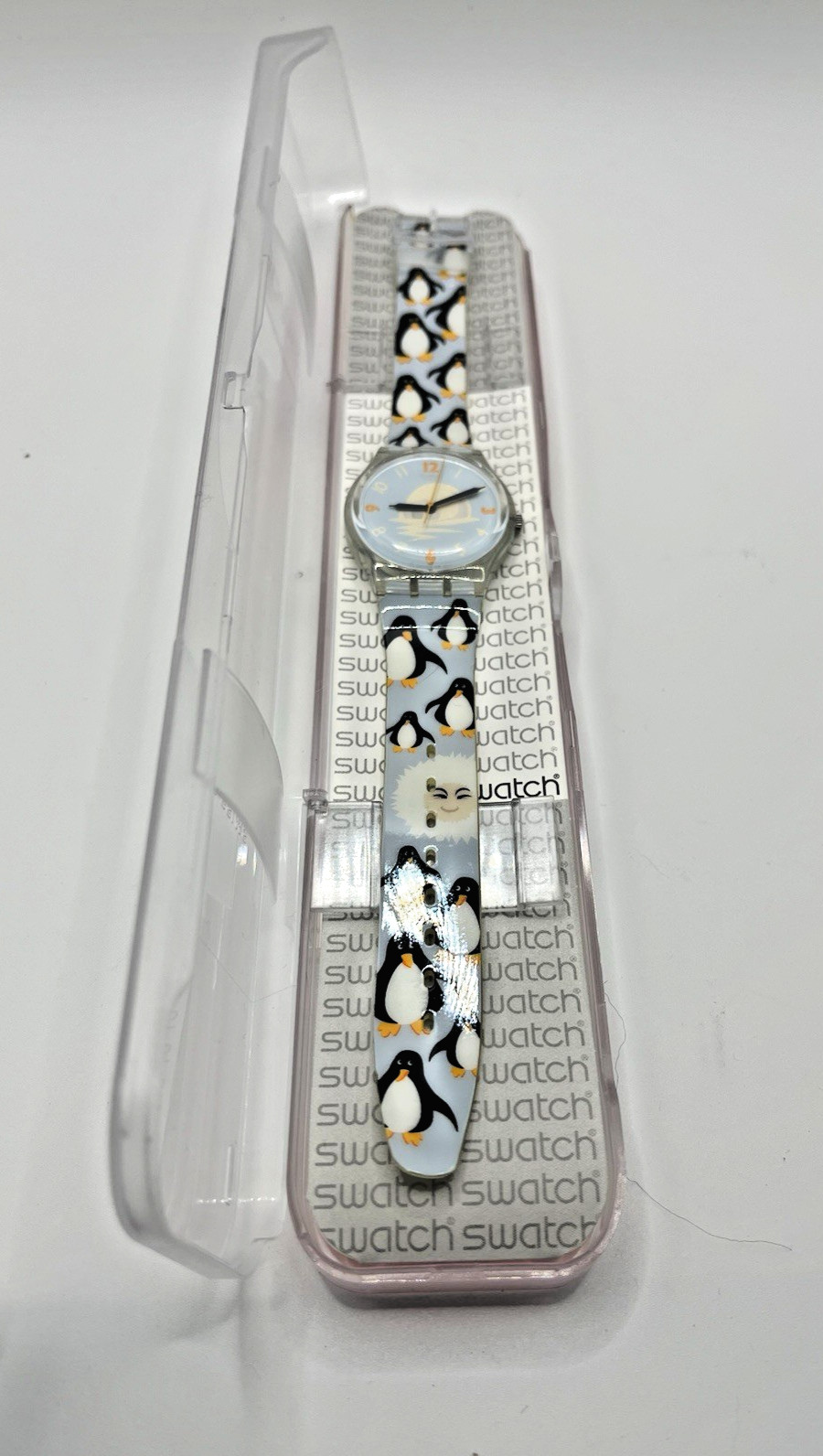 Swatch – Coldnose GE147 2004 Penguin Special Watch