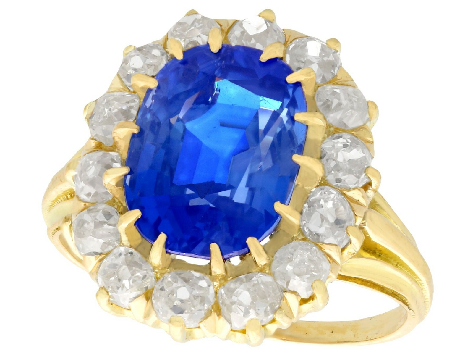 4.81Ct Ceylon Sapphire and 1.26Ct Diamond, 18k Yellow Gold Cluster Ring