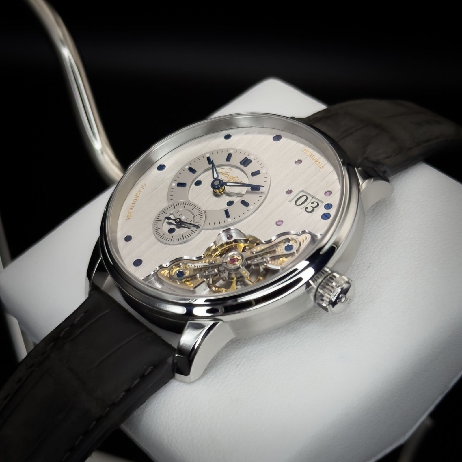 Glashütte Original PanoMaticInverse 1-91-02-02-02-30. 42mm. Steel. Full Set.