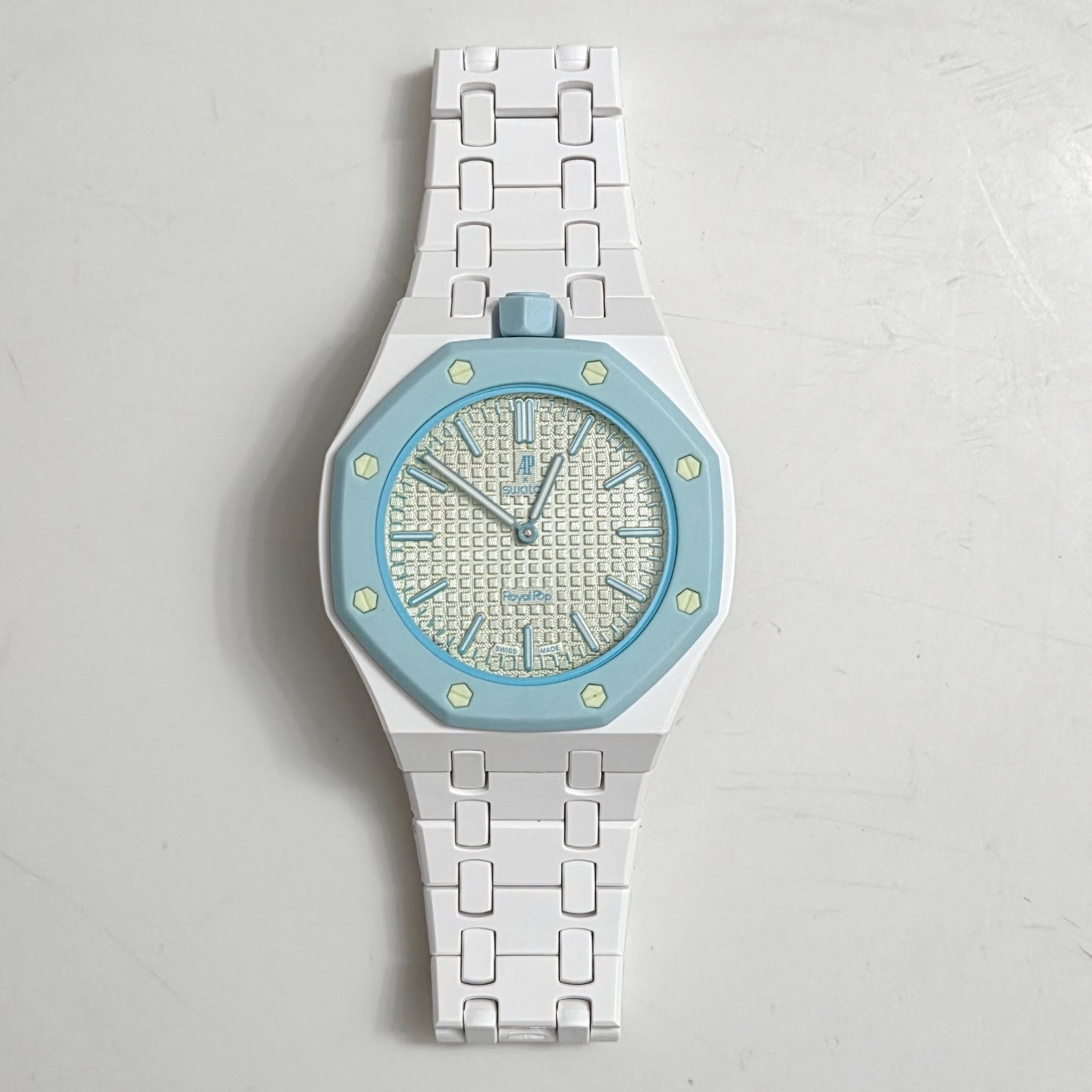 Swatch X AP Royal Pop Light Blue Blaue Acht Watch & Bioceramic Silicone Strap