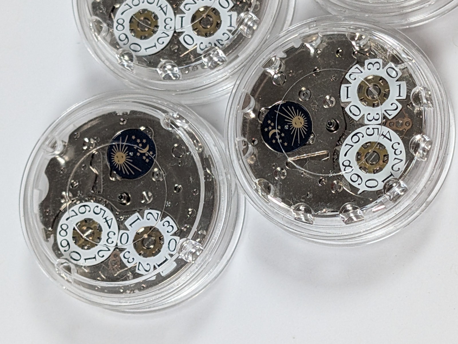 Lot Of 5 Roots Canada Automatic Watch Movement Seagull T16 Big Date Vtg NOS 28mm