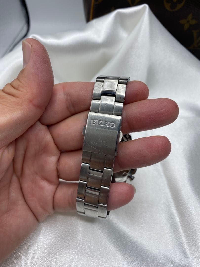 SEIKO Chronograph White Dial 100M Watch 40mm Wrist 20.5cm Date 6t63-00d0 Japan