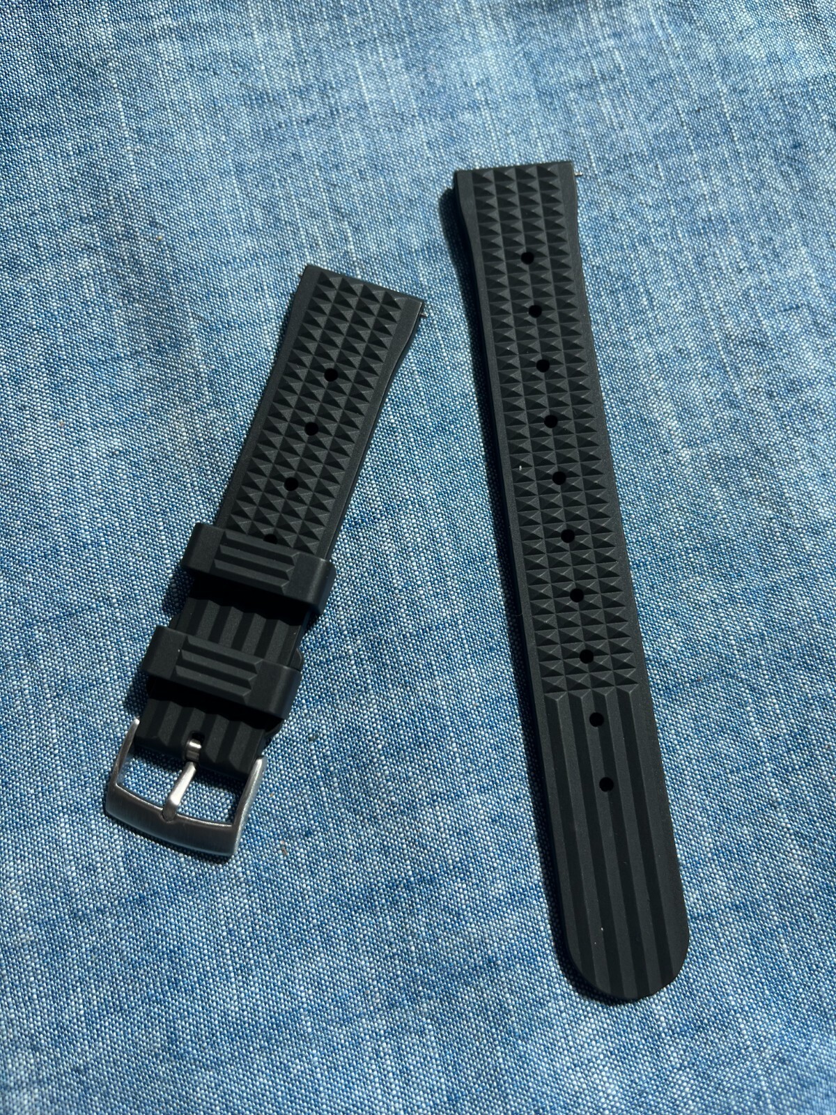 Vulcanized Rubber Waffle Watch Strap