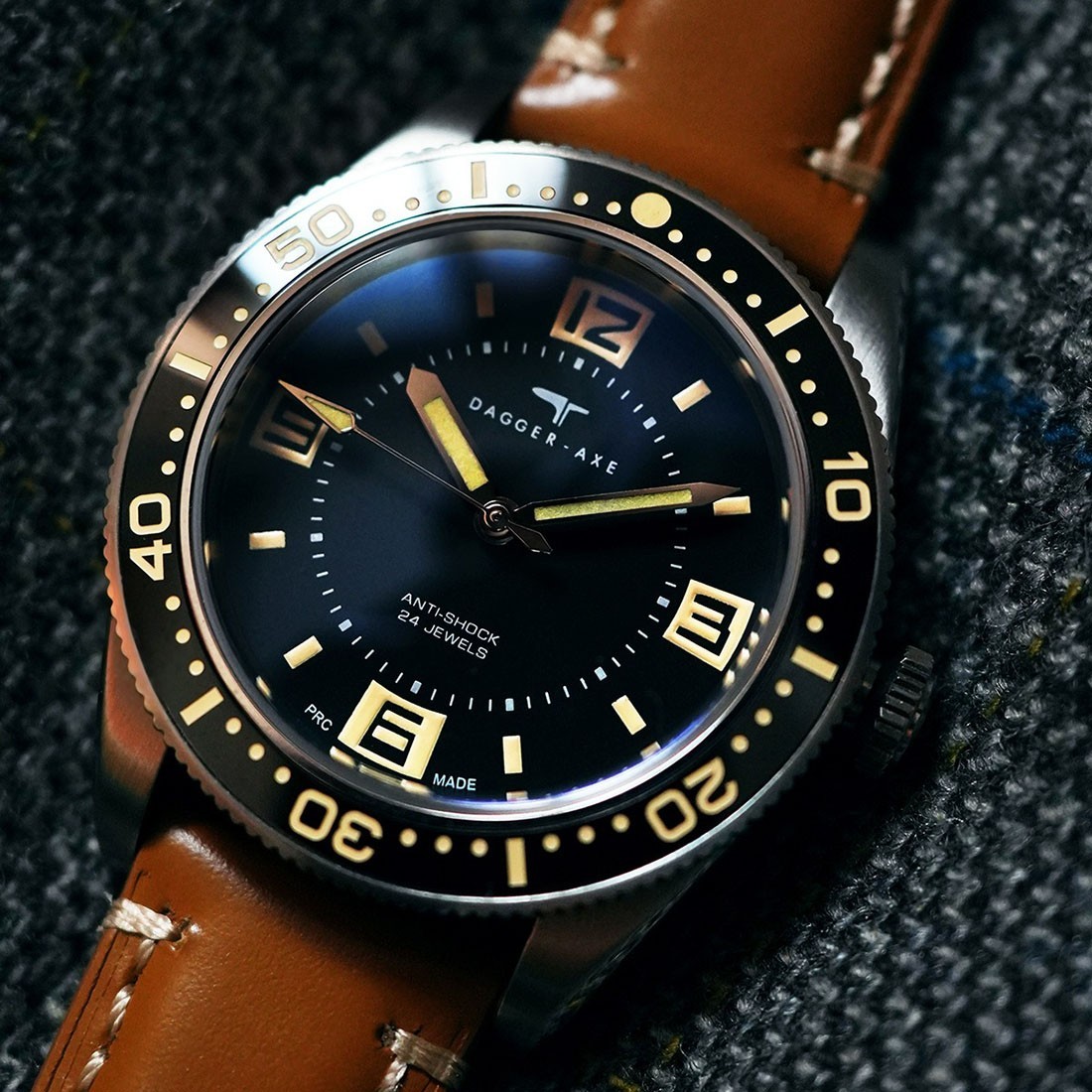 Dagger Axe Oceanic Automatic Steel Black Brown Leather Diver Men’s Watch