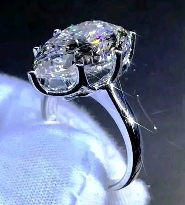 12 Ct Certified Treated Off White Diamond Solitaire Ring, 925 Sterling Silver