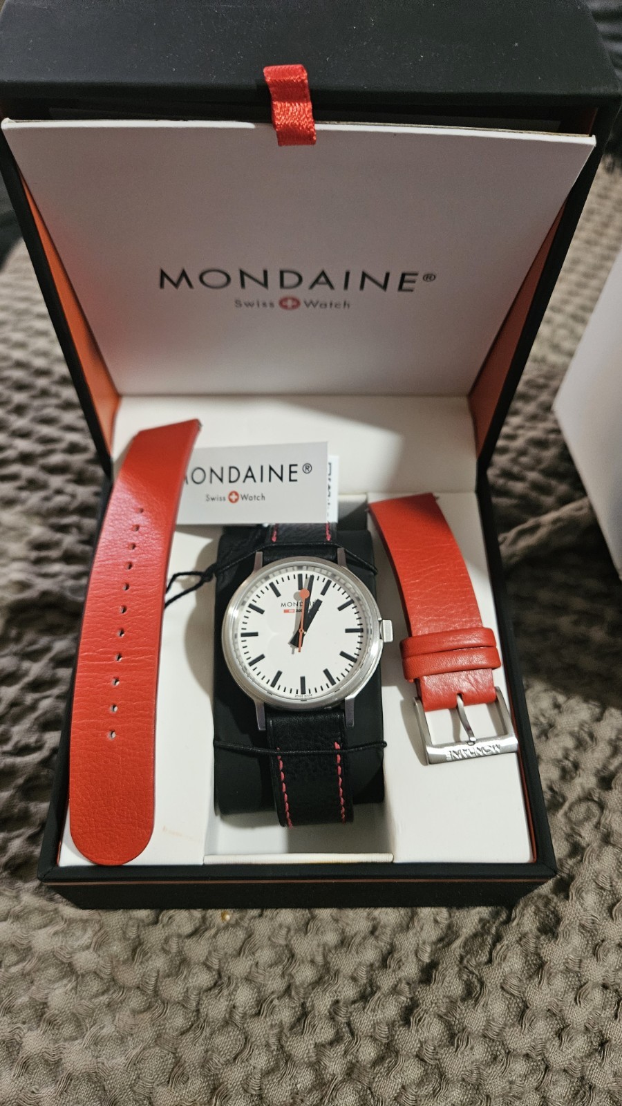 Mondaine Stop 2 Go Men’s White Dial 41mm