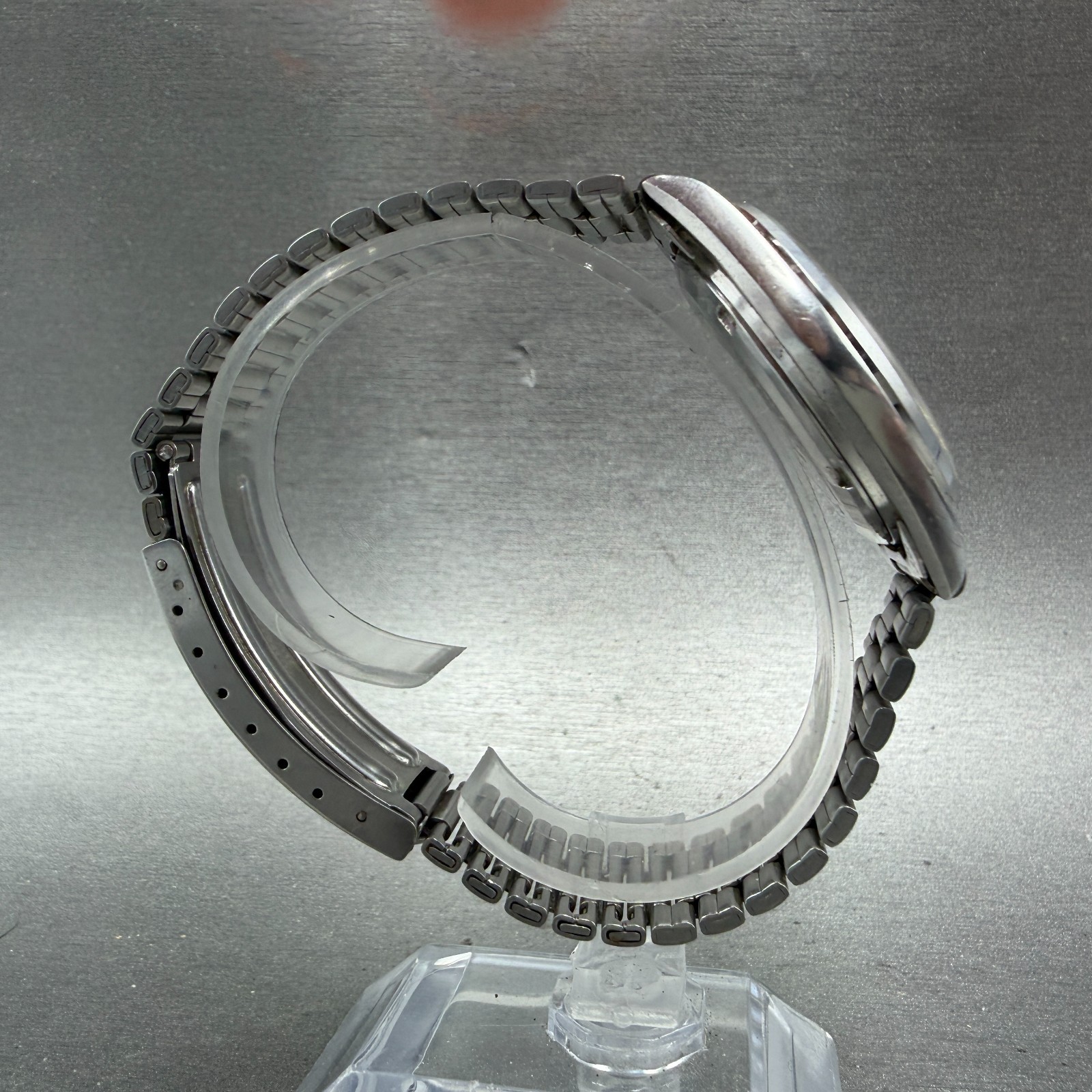 Seiko SQ Watch Men 35mm Silver Dial Silver Tone Daydate Round 8223-8010 New Batt