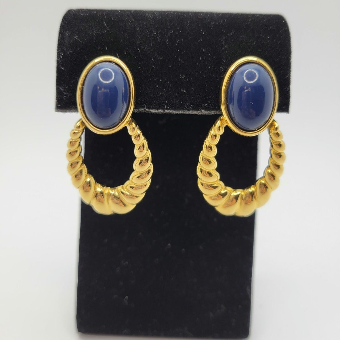 Vintage Signed Monet Door Knocker Earrings Oval Navy Blue Cabochon Goldtone 1990