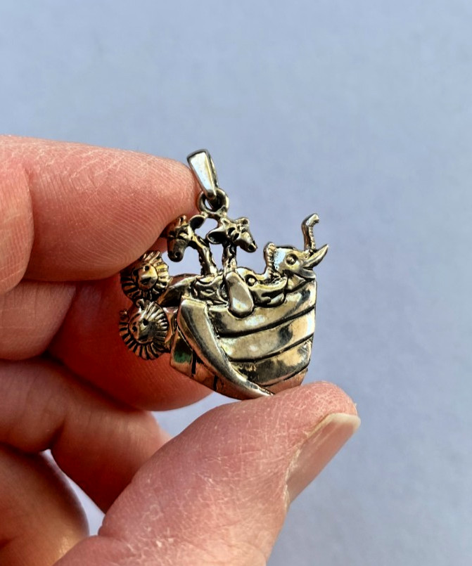 Signed SU 925 Sterling Silver Noahs Ark Pendant Charm Boat Lion Giraffe Elephant