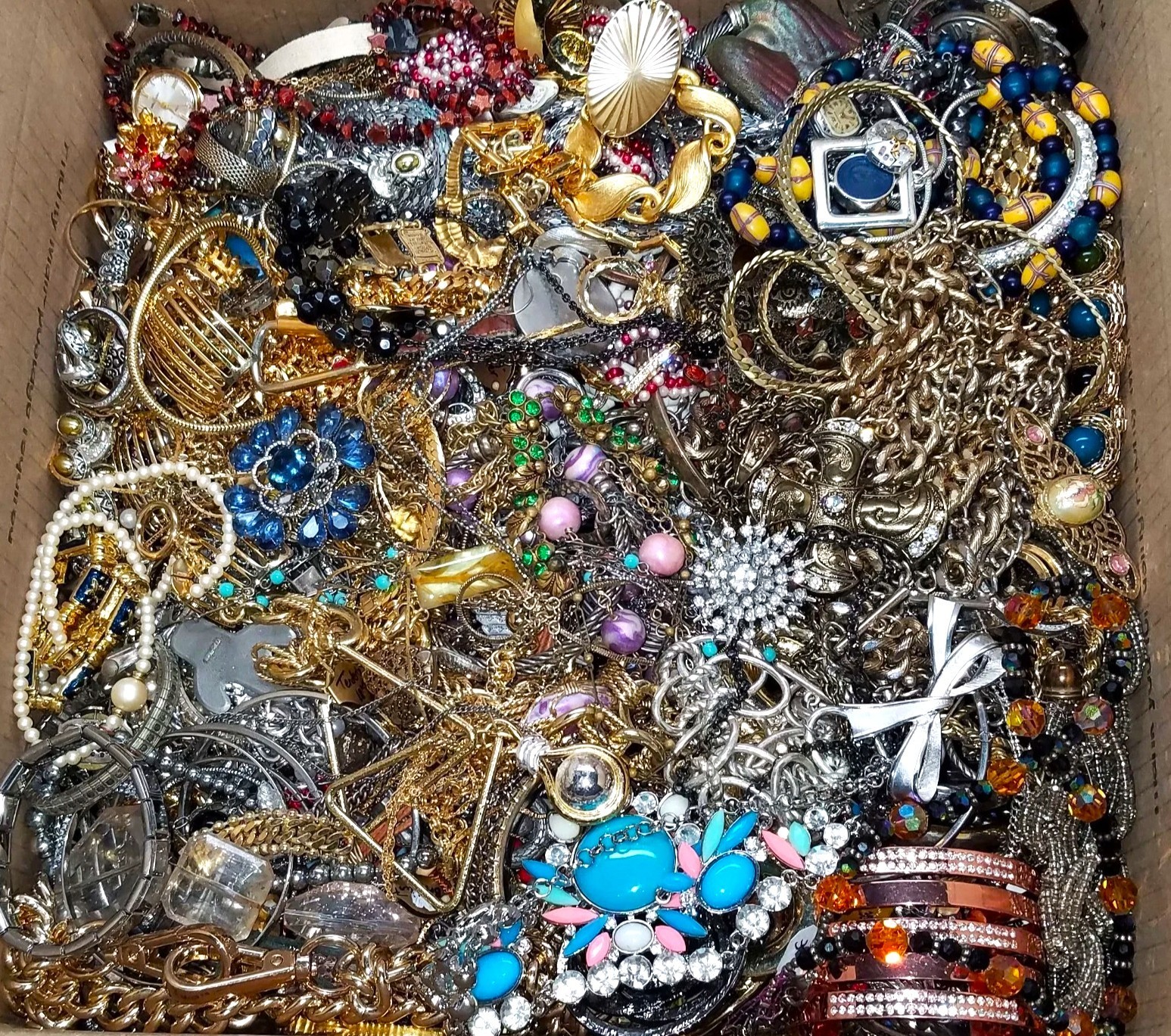 FREE SHIP! 5 Pound Lb Unsorted Huge Lot Vintage Jewelry Junk & Good Treasure