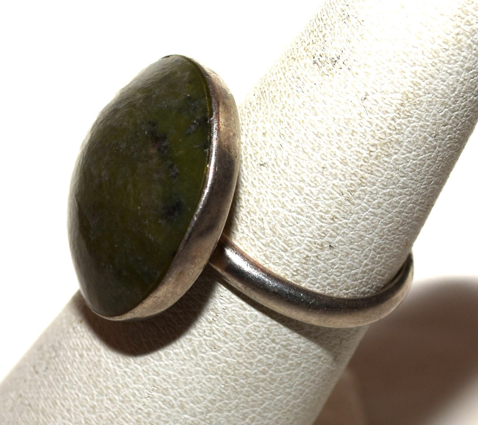 Vintage Green Agate Adjustable Sterling Silver Ring 5.3 Gram Size: 6