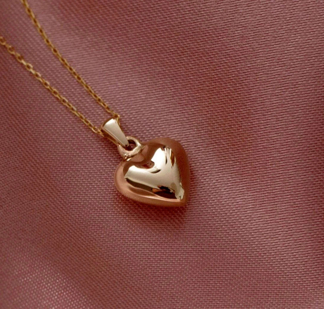 Gift For Women’s Heart Pendant Necklace 14K Yellow Gold Finish