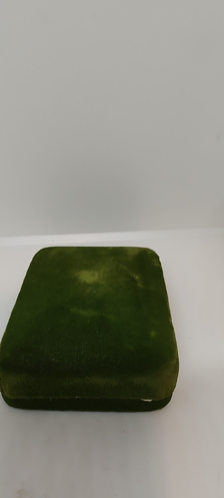 Vintage Green Velvet Presentation Box From Reed’s Jewelers, New York