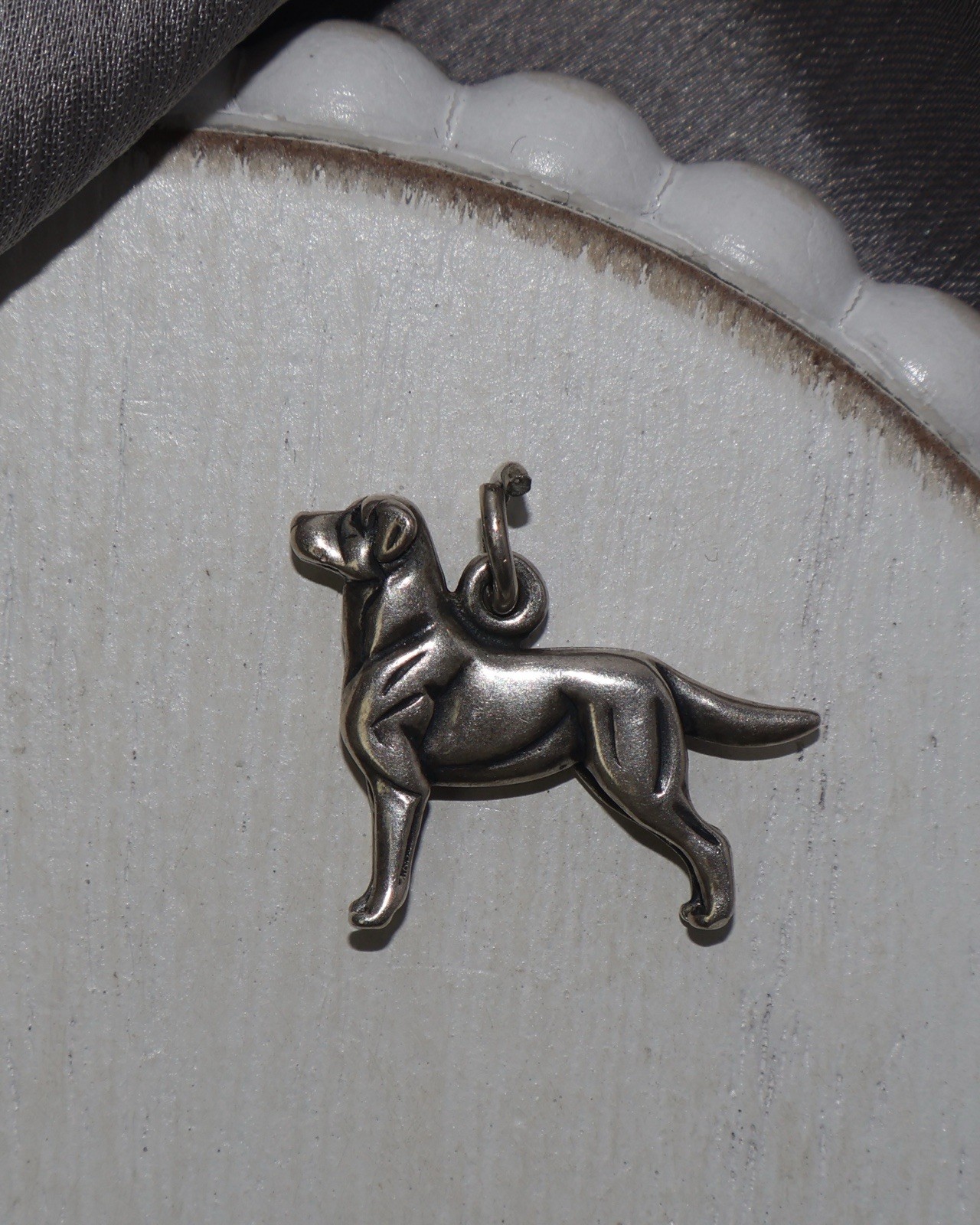 Retired James Avery 925 Labrador Charm 3.2G / 0.7in
