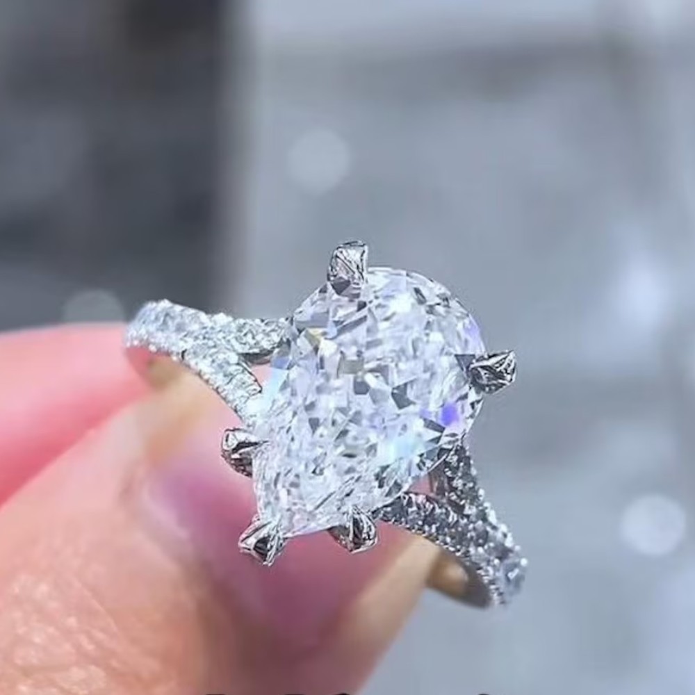 IGI Certified Lab Grown Diamond Engagement Ring 4.70 Ct Pear Cut 18k White Gold