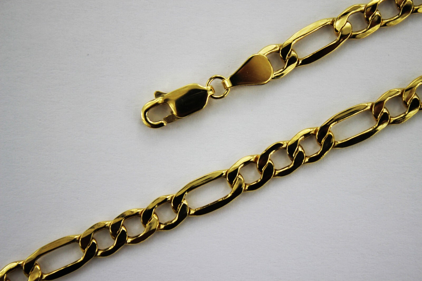 10k Yellow Gold 2mm-5.5mm Figaro Link Chain Necklace 16″ – 30″ Hollow