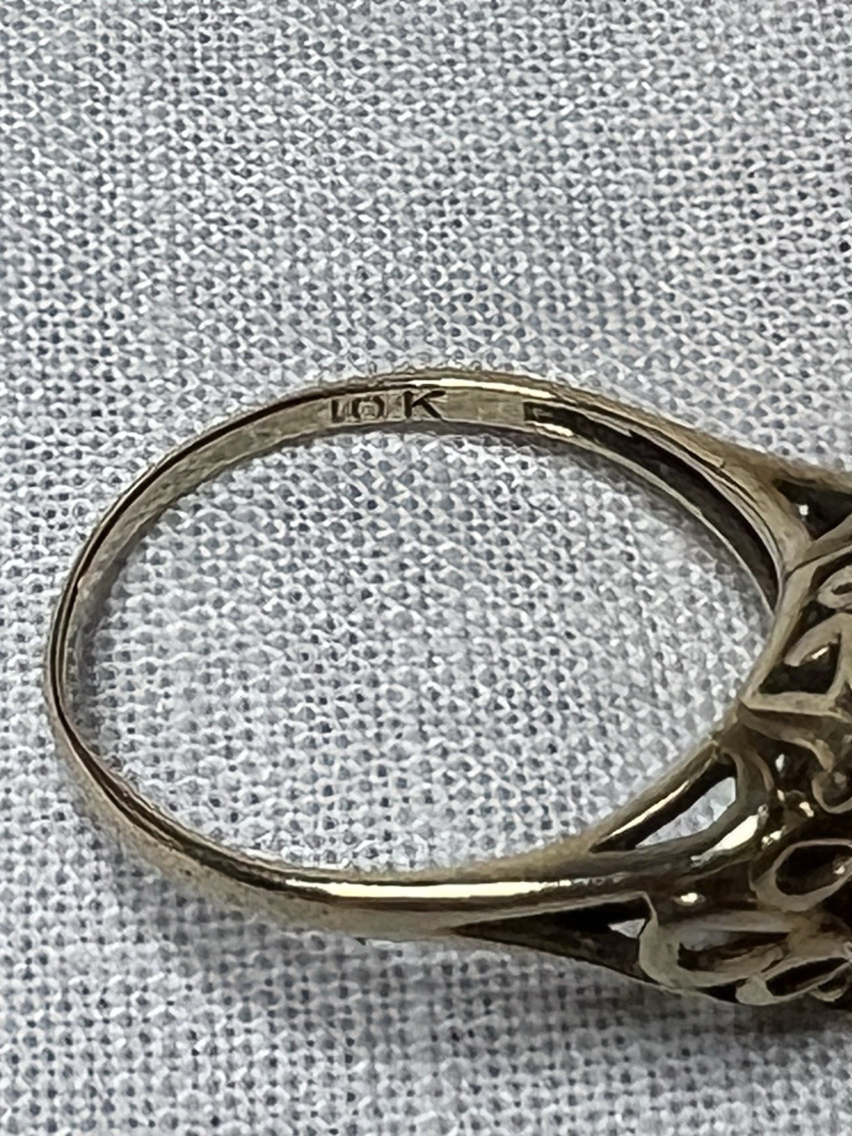 Vintage 10k Yellow Gold Ring With Pink Emerald Size 8.5