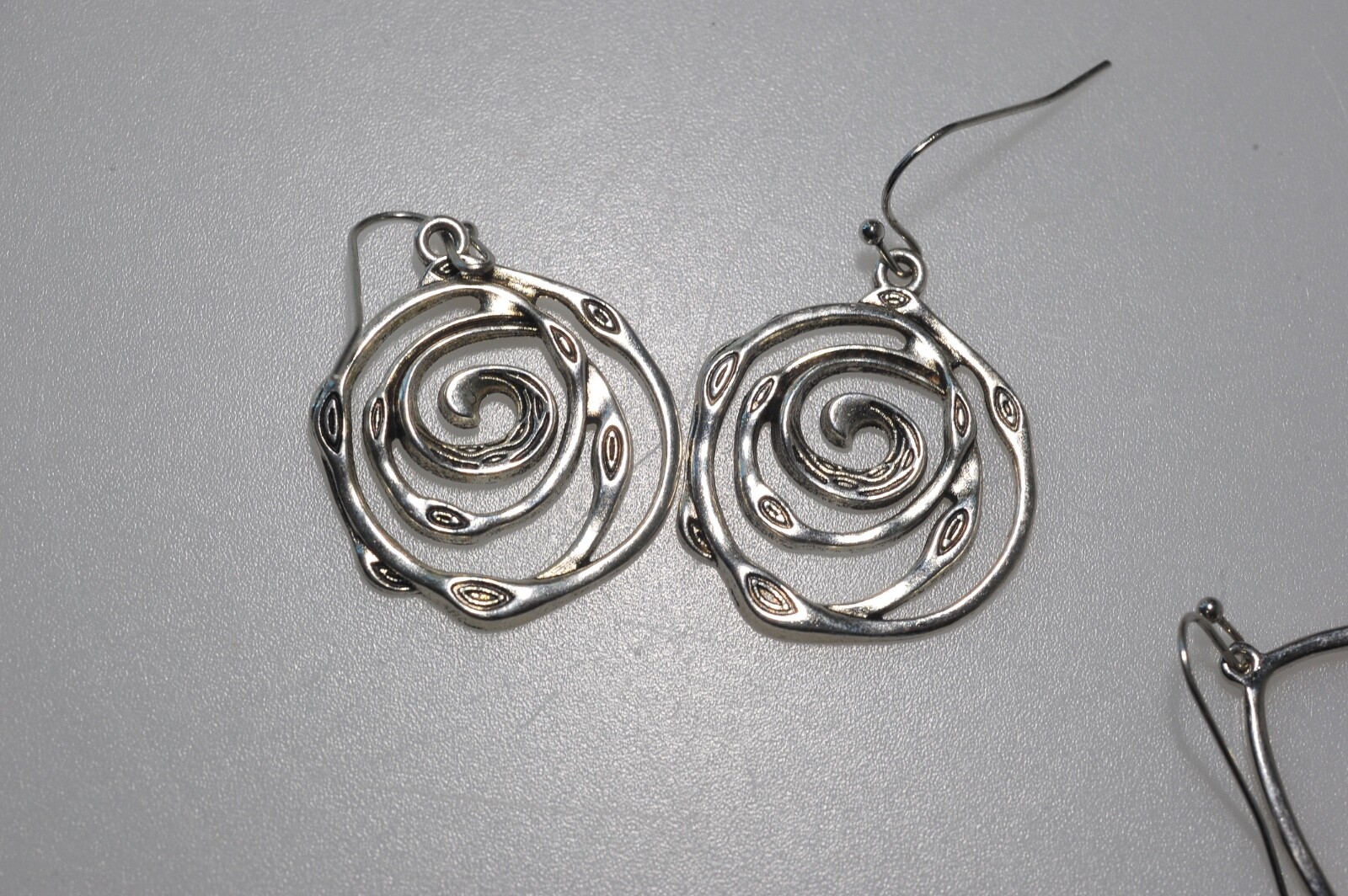 LOT Pierced Earrings Dangle Drop Silver Tone scroll hoop wire MN10