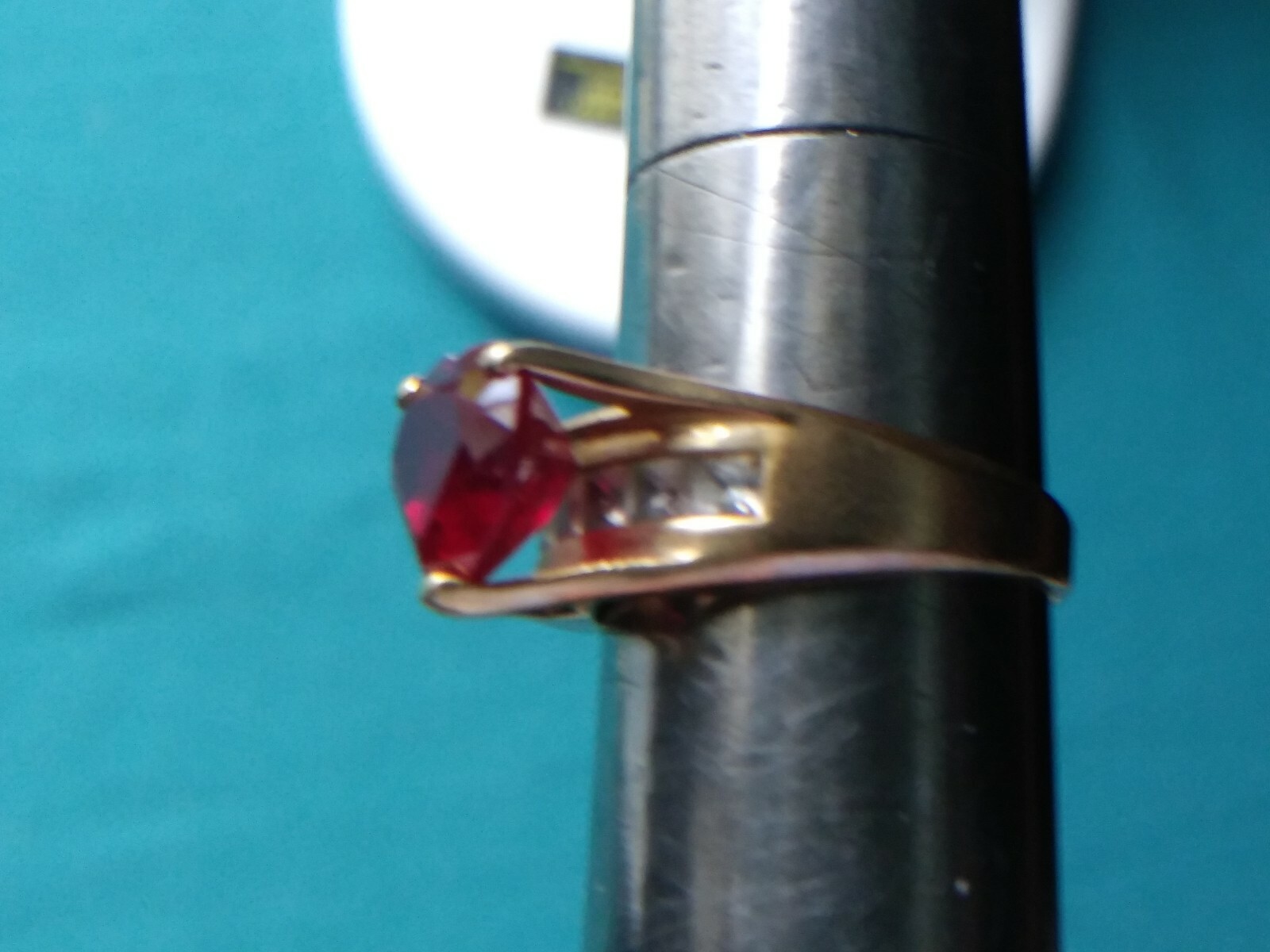 14kt Gold Ring Synthetic Ruby and 6 Princess Cut stones size 7. 5.3 gram #2094