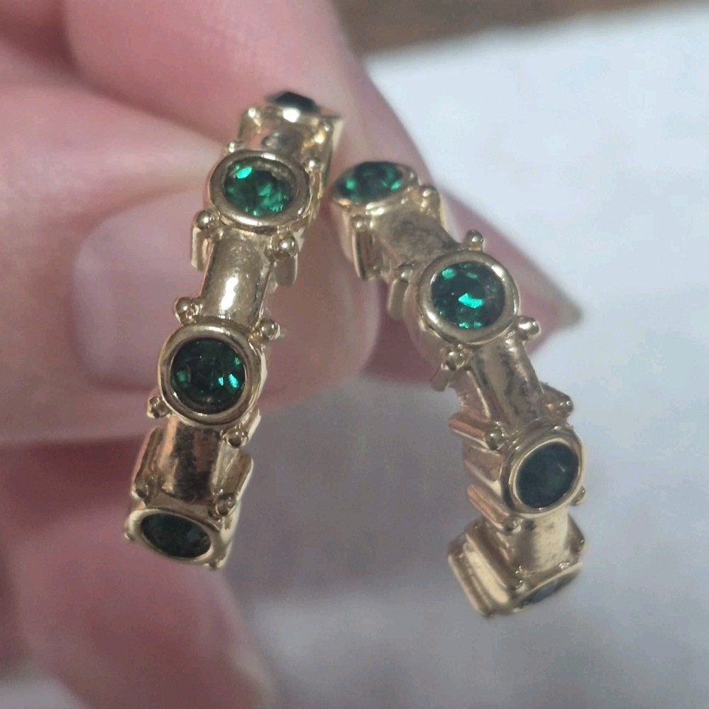 Vintage Gold Tone Hoop Huggie Earrings Green Round Bezel Set Stones Post Closure