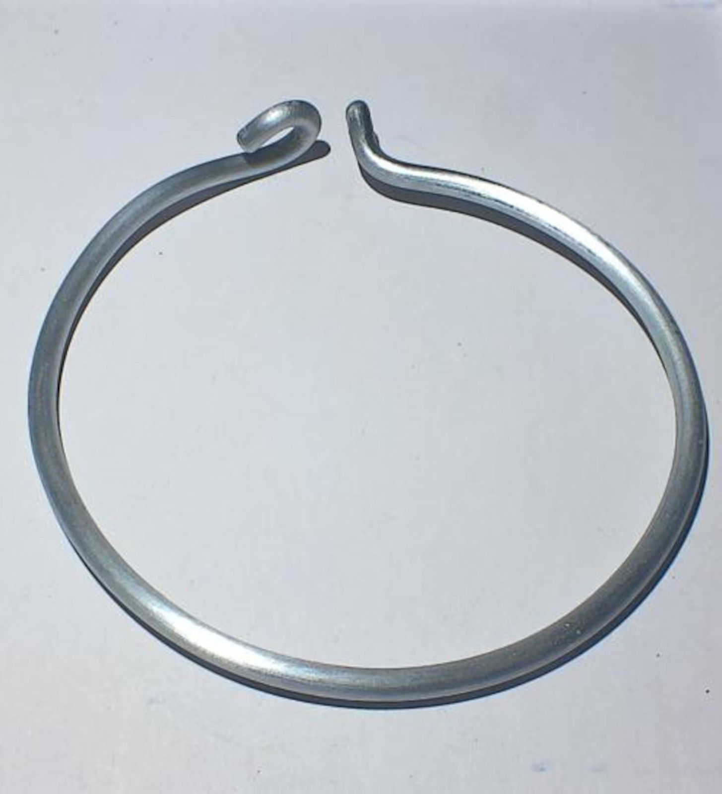 Hook Bracelet Pure Zinc or Pure Copper