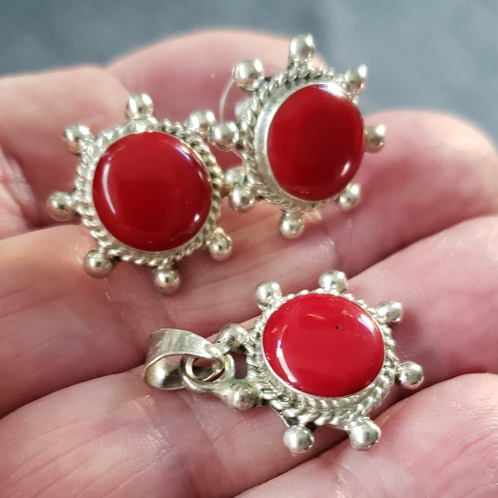 Sterling Mexican Set Earrings & Pendant with Red Simulates 12.0g [6828]