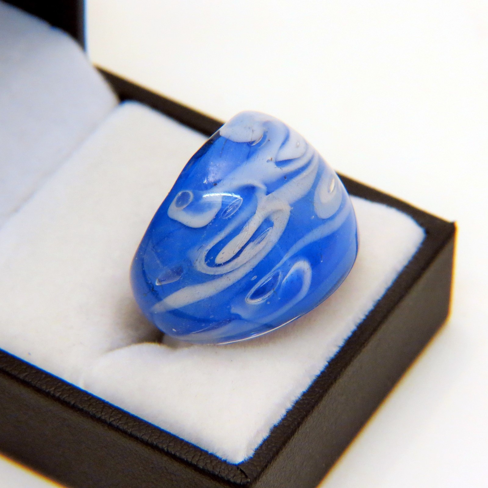 Bohemian Blown Glass Bling Ring Blue with White Swirl Size 8 or 8.75