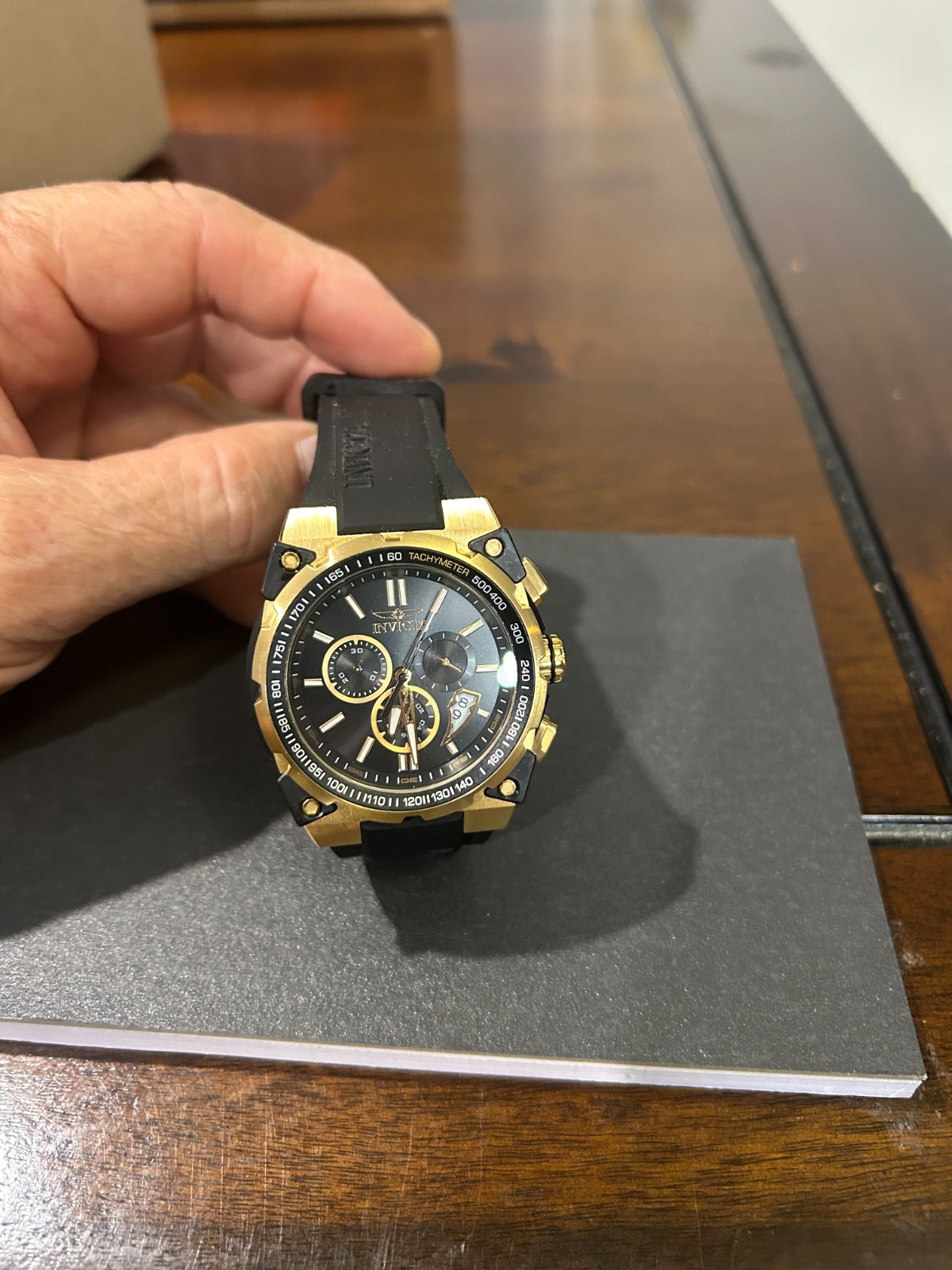 Invicta 27329 Mens Watch New